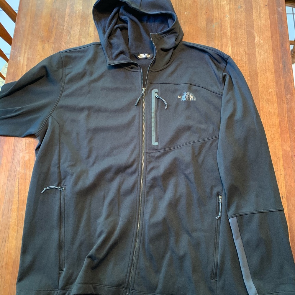 The north face hoodie size xl